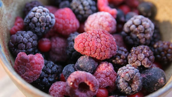Delicious things to make with frozen fruit